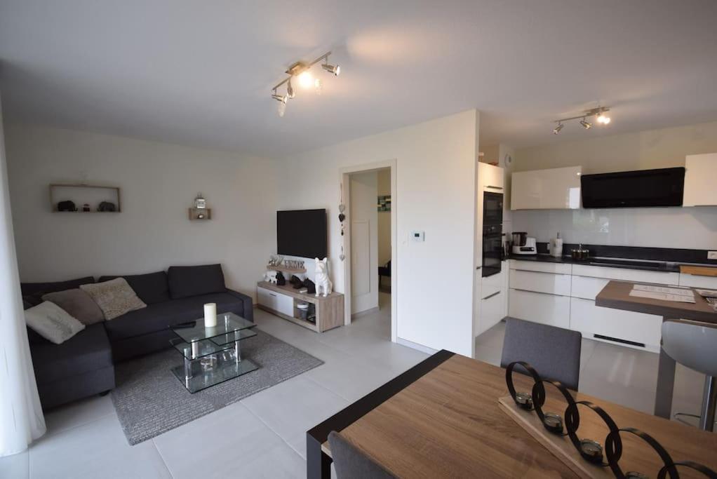 Appartement ซิลิสตาต์ ภายนอก รูปภาพ